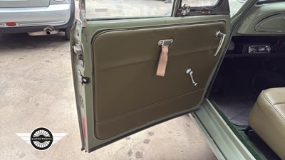 Lot 756 - 1959 MORRIS MINOR 1000