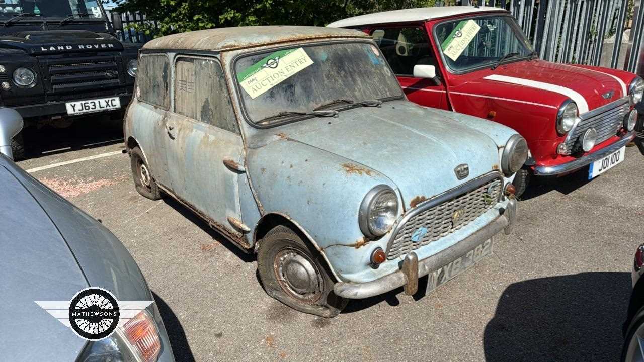 Lot 42 - CIRCA 1960 AUSTIN MINI