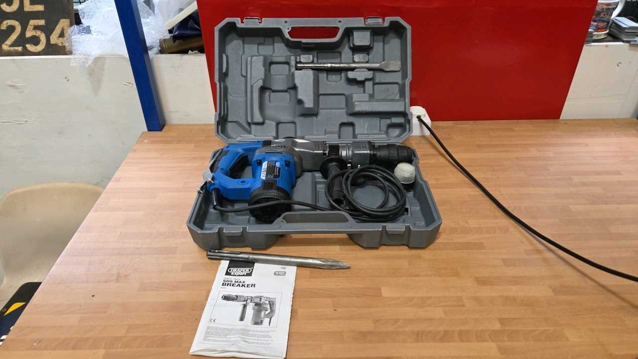 Lot 849 - DRAPER EXPERT 230V BREAKER