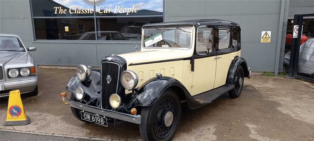 Lot 387 - 1935 AUSTIN 18 HERTFORD