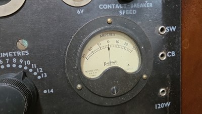 Lot 879 - RUNBAKEN AUTO ELECTRICAL TEST PANEL