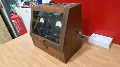 Lot 879 - RUNBAKEN AUTO ELECTRICAL TEST PANEL