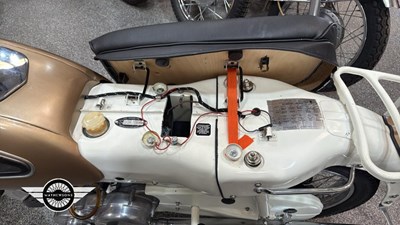 Lot 44 - 1961 ARIEL GOLDEN ARROW