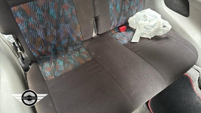Lot 784 - 1997 ISUZU