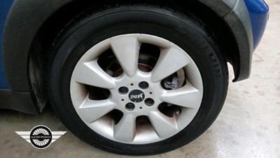 Lot 212 - 2006 MINI COOPER