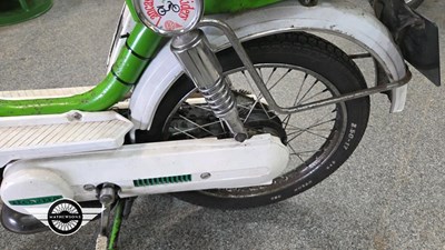 Lot 140 - 1977 HONDA
