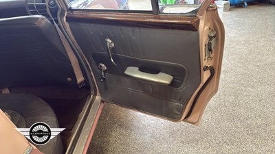 Lot 216 - 1961 VAUXHALL CRESTA