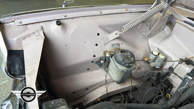 Lot 216 - 1961 VAUXHALL CRESTA