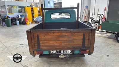 Lot 260 - 1968 MORRIS MINOR 1000
