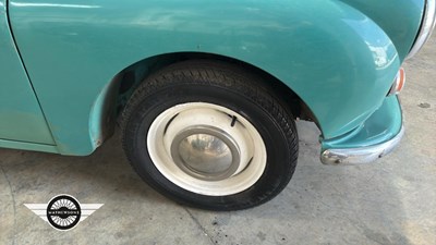 Lot 260 - 1968 MORRIS MINOR 1000