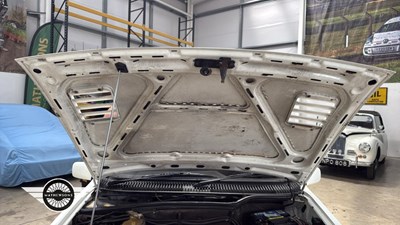 Lot 10 - 1986 FORD SIERRA RS COSWORTH