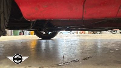 Lot 84 - 1994 FORD