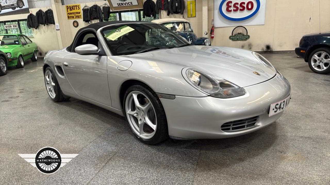 Lot 86 - 1998 PORSCHE BOXSTER