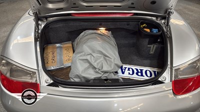 Lot 86 - 1998 PORSCHE BOXSTER