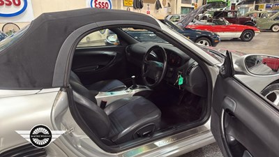Lot 86 - 1998 PORSCHE BOXSTER