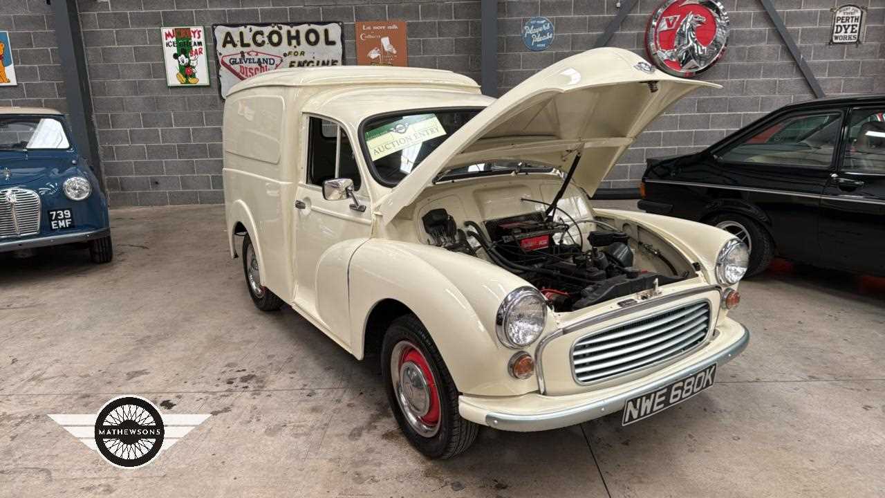 Lot 88 - 1972 MORRIS 6 CWT VAN