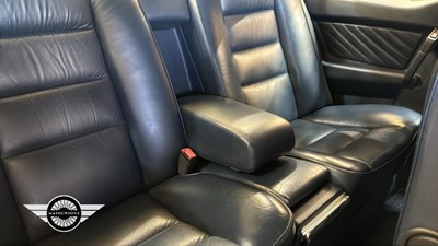 Lot 390 - 1989 MERCEDES 420 SEC AUTO
