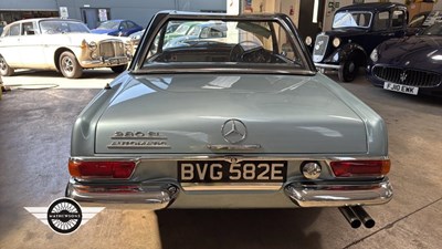 Lot 404 - 1967 MERCEDES 250 SL