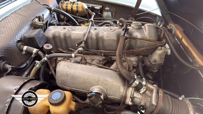 Lot 404 - 1967 MERCEDES 250 SL