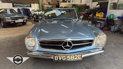 Lot 404 - 1967 MERCEDES 250 SL