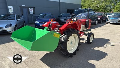 Lot 136 - YANMAR TRACTOR YM1610