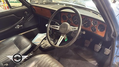 Lot 138 - 1972 TRIUMPH STAG