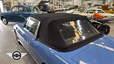 Lot 138 - 1972 TRIUMPH STAG