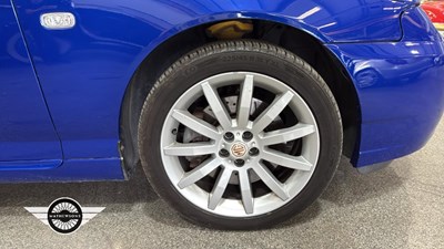 Lot 184 - 2005 MG ZT V8 260