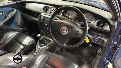 Lot 184 - 2005 MG ZT V8 260