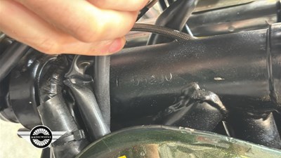 Lot 254 - 1975 KAWASAKI