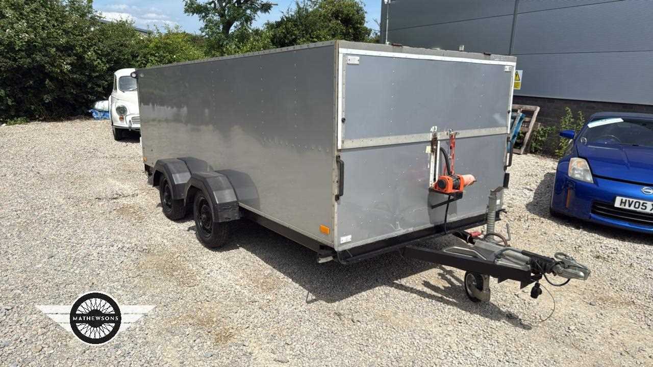 Lot 284 - 4 WHEELED MOTORSPORT BOX TRAILER