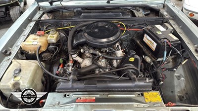Lot 286 - 1985 FORD GRANADA GHIA X AUTO