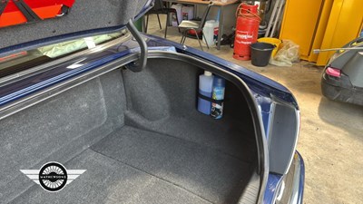 Lot 299 - 2002 JAGUAR XJ8 3.2