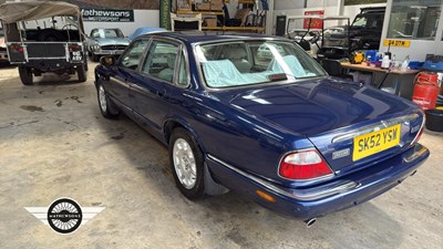 Lot 299 - 2002 JAGUAR XJ8 3.2