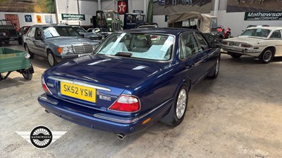 Lot 299 - 2002 JAGUAR XJ8 3.2