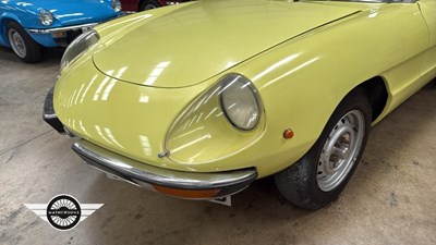 Lot 302 - 1977 ALFA ROMEO 2000 SPIDER VELOCE