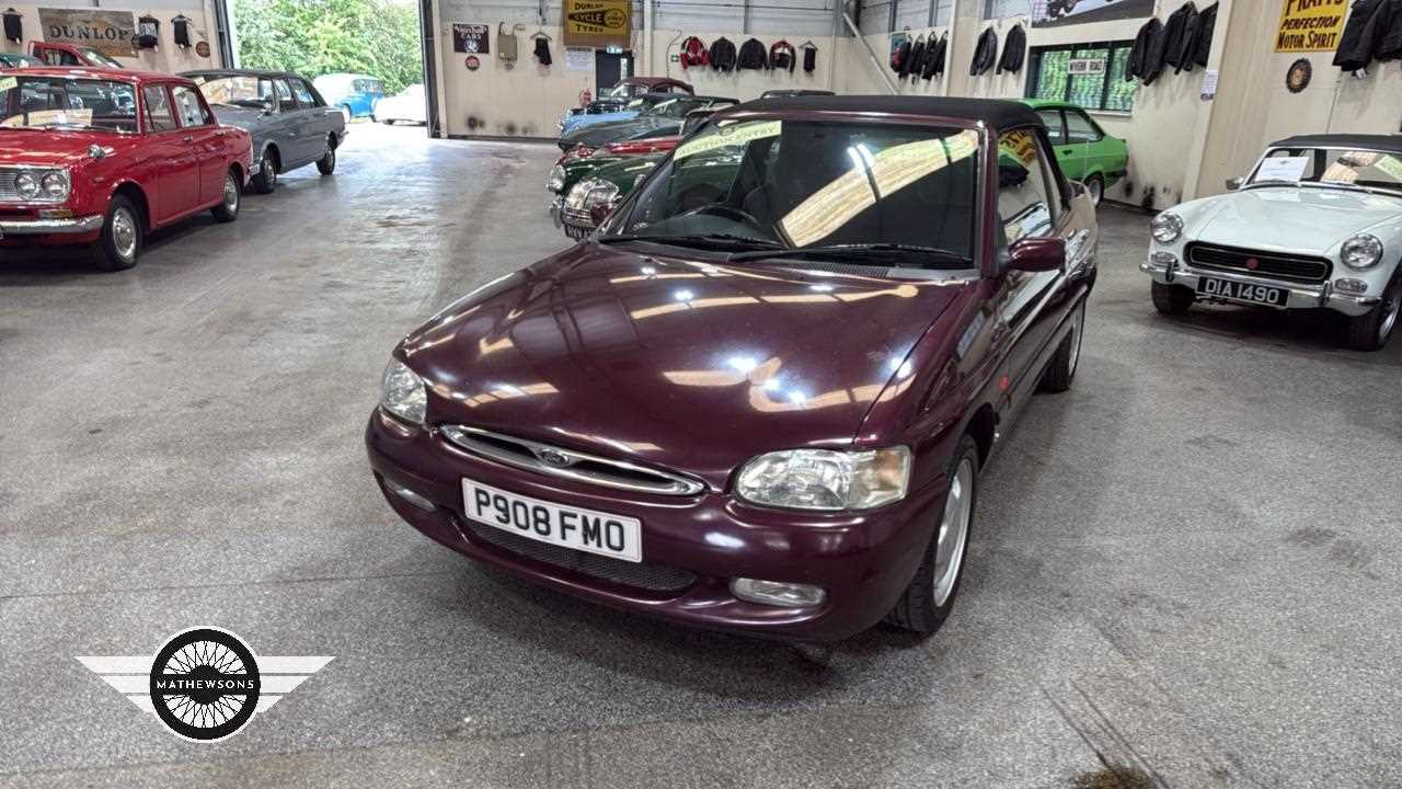Lot 718 - 1997 FORD ESCORT GHIA CABRIO