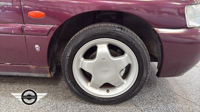 Lot 718 - 1997 FORD ESCORT GHIA CABRIO