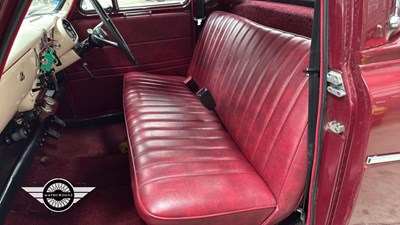 Lot 348 - 1970 AUSTIN HALF TON VAN