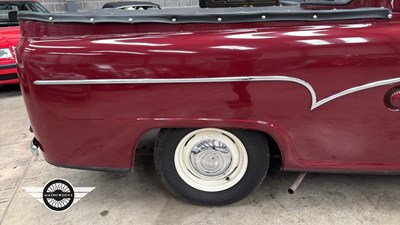 Lot 348 - 1970 AUSTIN HALF TON VAN