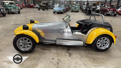 Lot 603 - 1998 FRASER