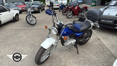 Lot 198 - 2005 SUZUKI RV 125 K5