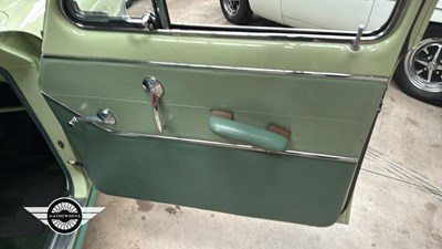 Lot 354 - 1961 FORD ZEPHYR