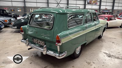 Lot 354 - 1961 FORD ZEPHYR