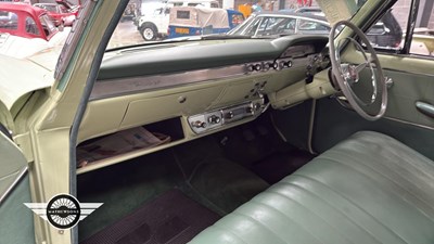 Lot 354 - 1961 FORD ZEPHYR
