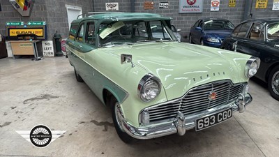 Lot 354 - 1961 FORD ZEPHYR