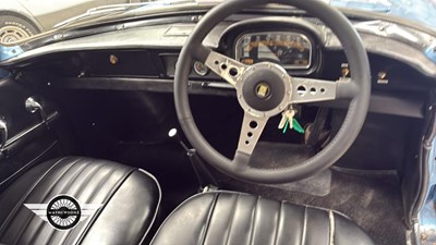 Lot 362 - 1964 RENAULT CARAVELLE