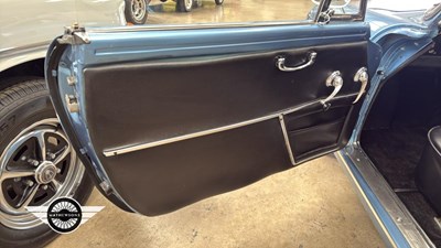 Lot 362 - 1964 RENAULT CARAVELLE