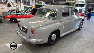 Lot 394 - 1960 ROVER 100