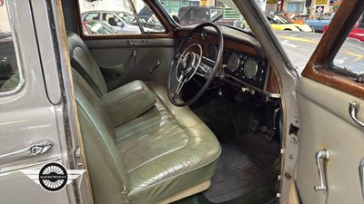 Lot 394 - 1960 ROVER 100
